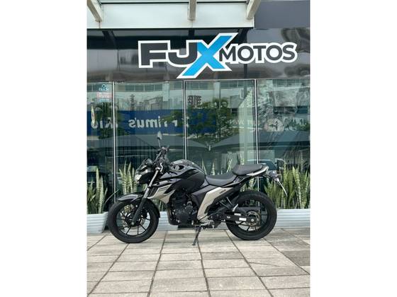 YAMAHA FZ25 FAZER ABS 